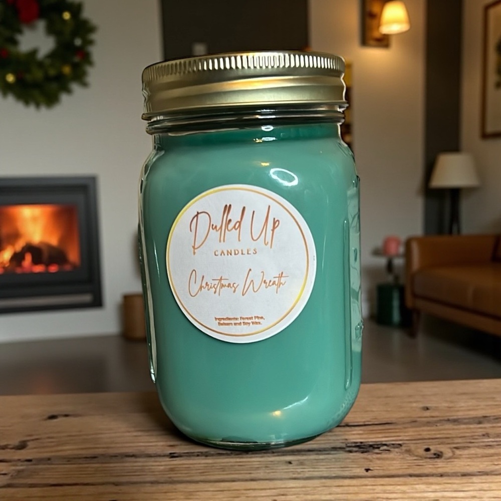 16oz Christmas Wreath Candle | Forest Pine Soy Wax Candle | Holiday Scent